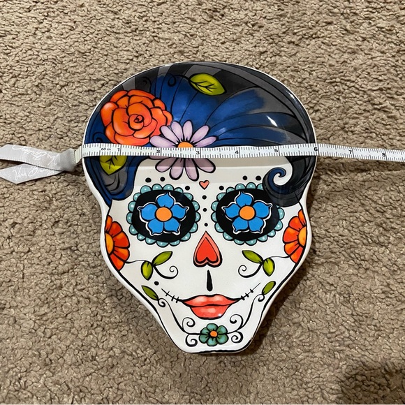 Cracker Barrel Sugar Skull Stoneware Tidbit Plate Girl 7.5" x 6" x 1" Halloween - Picture 4 of 4